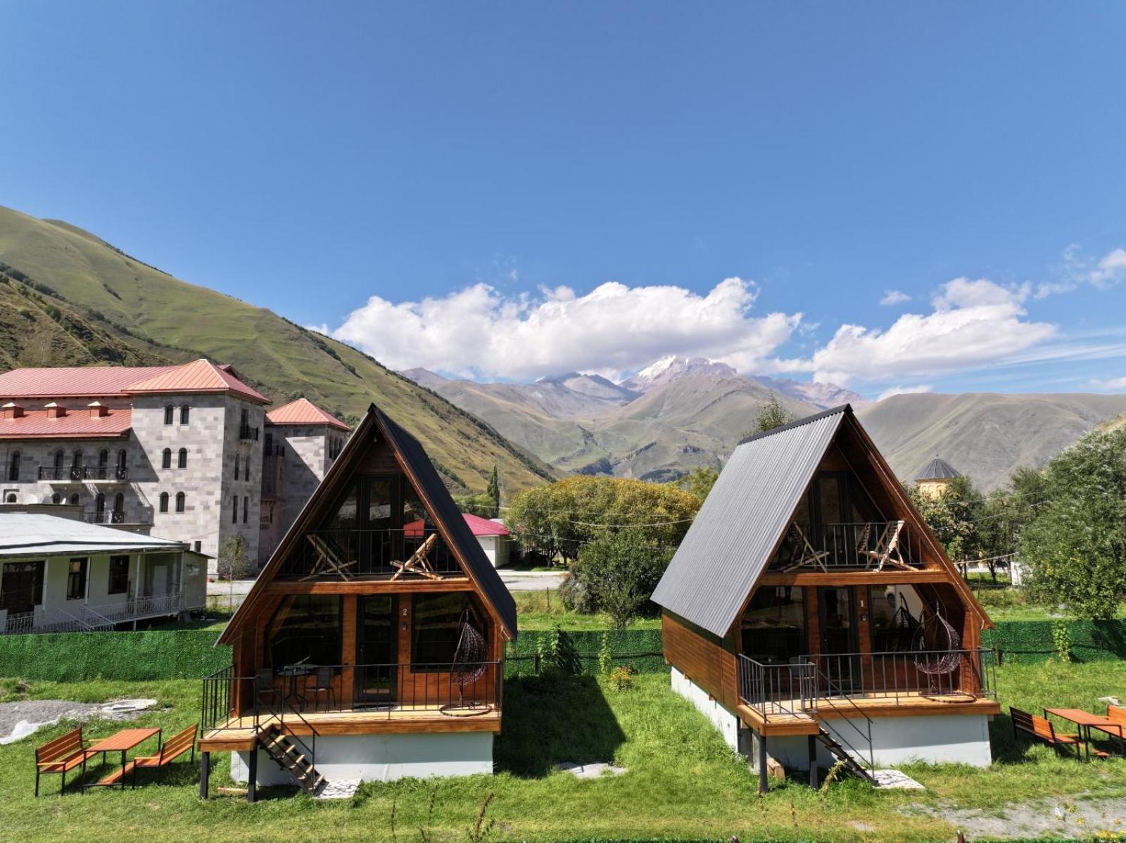 Panorama Cottages In Sno Eksteriør bilde